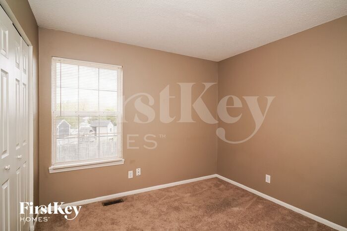 Building Photo - 6031 Long River Ln