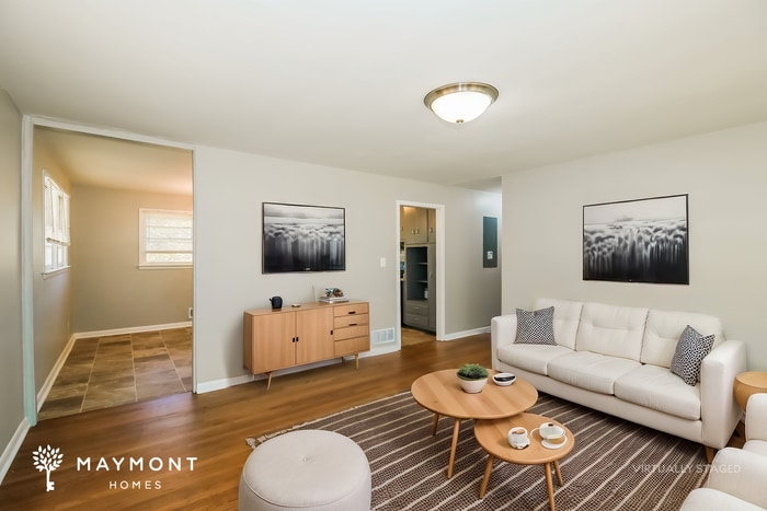 Building Photo - 8542 Taylor Rd