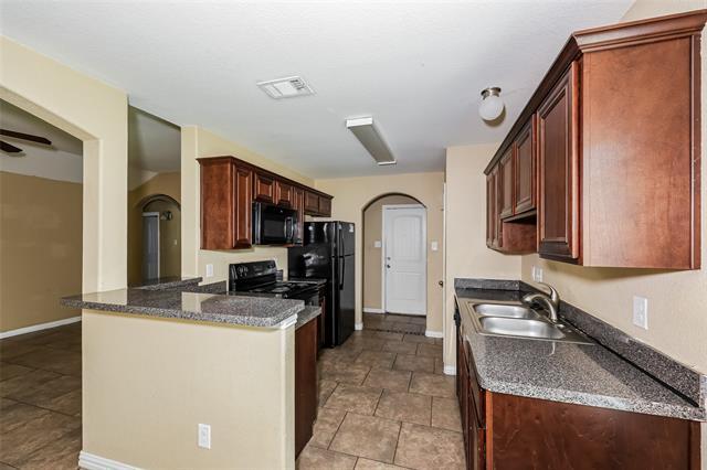 Building Photo - 7648 Rainbow Creek Dr