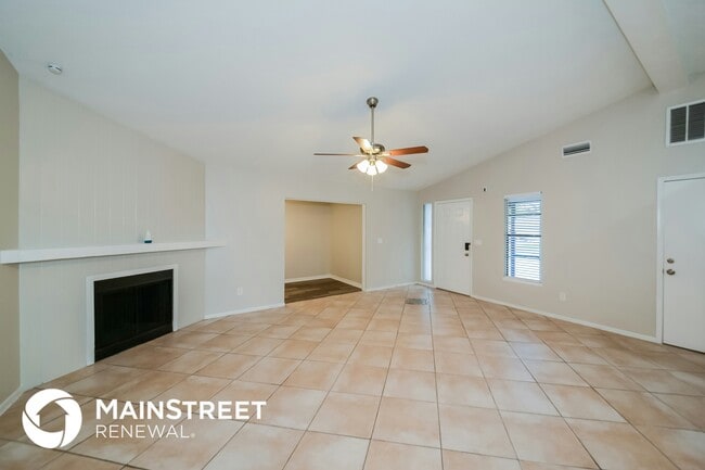 Building Photo - 4474 Pike Ave