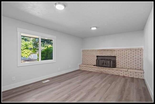 Building Photo - 3 Acre Horse Ranch & Home Rental SE Boise ...
