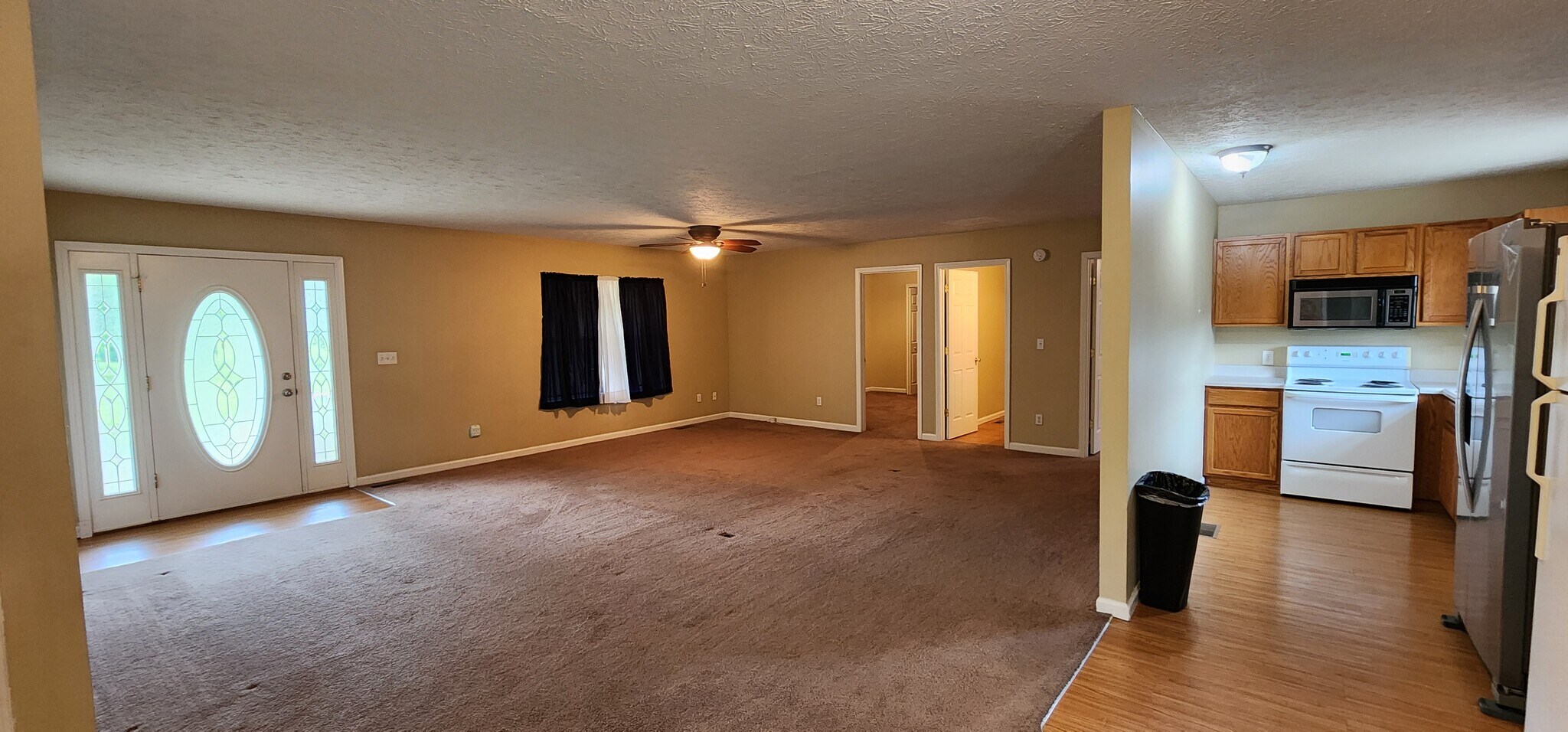 Building Photo - 1714 Bend View Ln