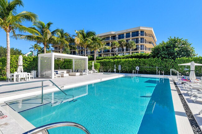Building Photo - 2773 S Ocean Blvd