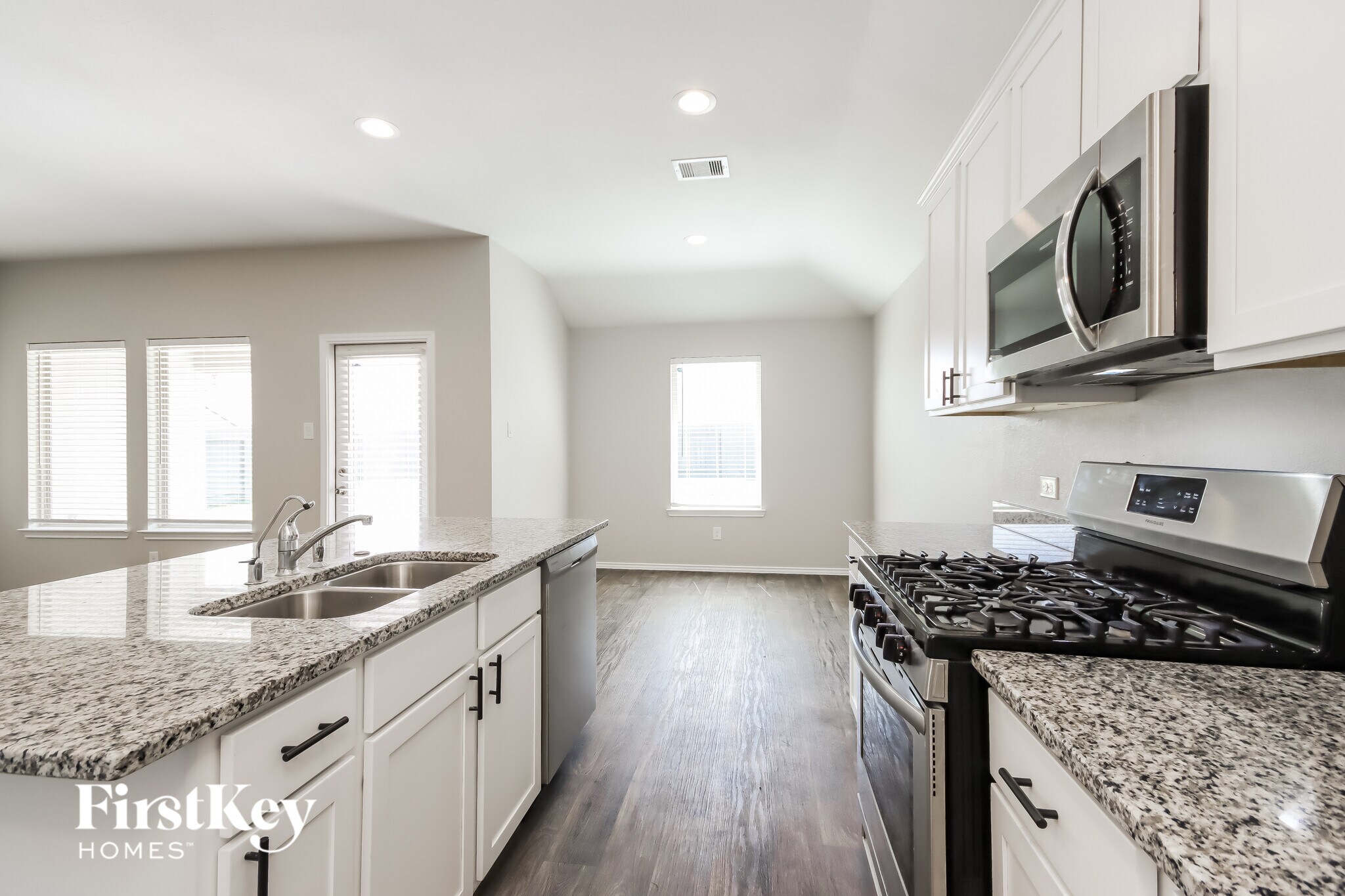 Building Photo - 18286 Eaton Mill Dr