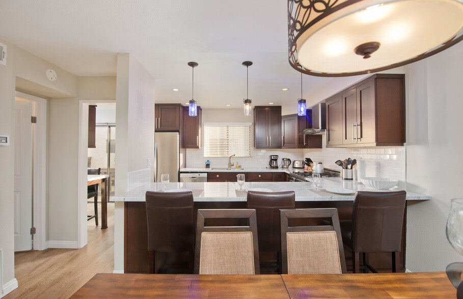 Building Photo - 21820 Marylee St