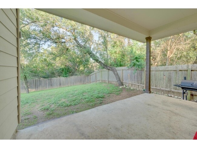 Building Photo - 14808 Foy Dr