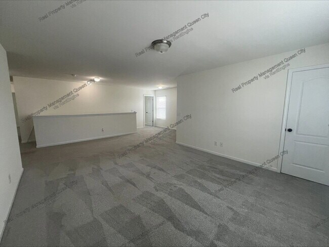 Building Photo - 14334 Lunenburg Ln