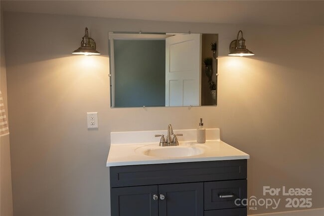 Building Photo - 311 S Academy St