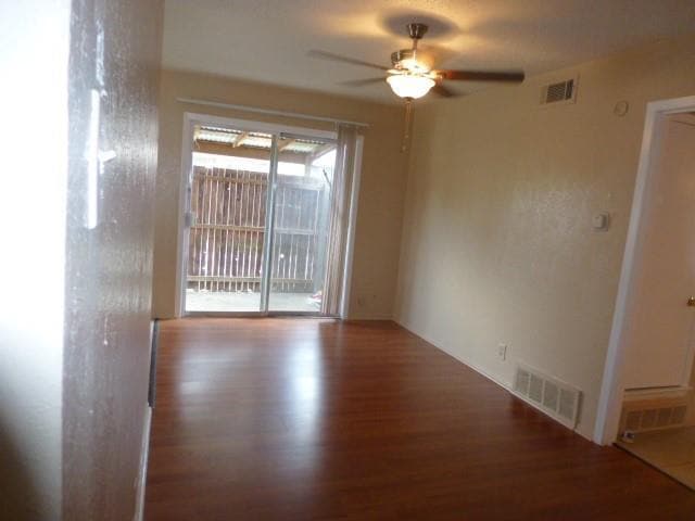 Building Photo - 409 Cliff Dr