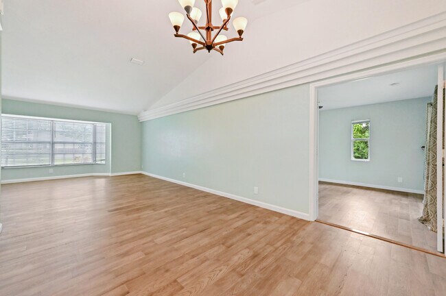Building Photo - 17682 84th Ct N