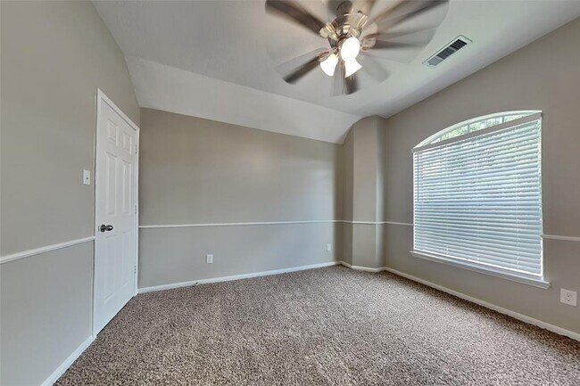 Building Photo - 17003 Fairway Glen Ln