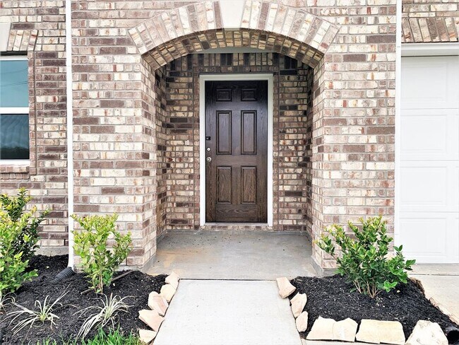 Building Photo - 1215 Painted Bunting Dr