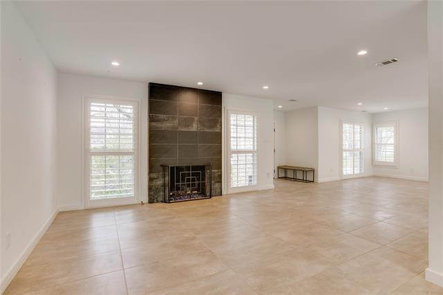 Building Photo - 2045 Marydale Rd