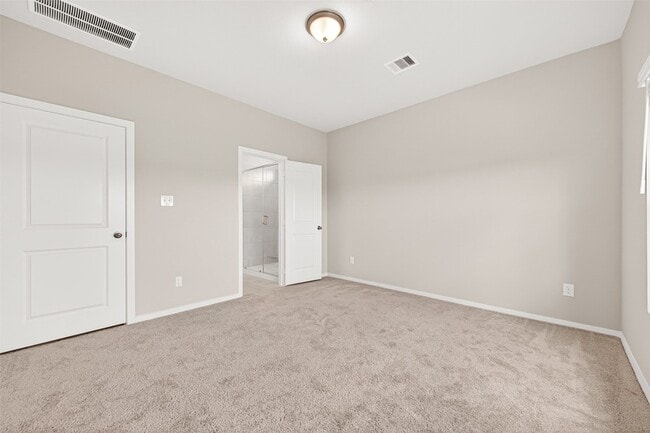Building Photo - 5330 Buffalo Grass Ln