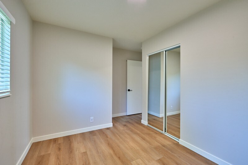 Building Photo - 3826 S 1250 E