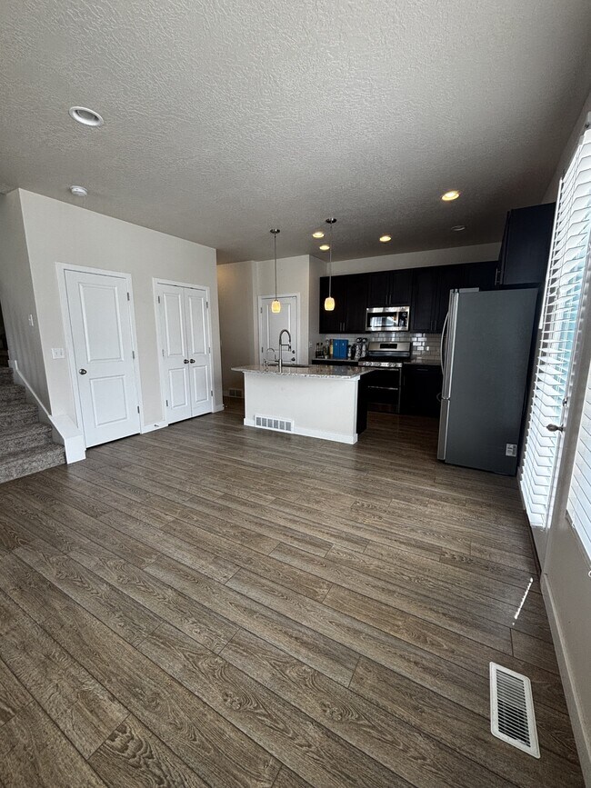 Building Photo - 4478 W 2550 N