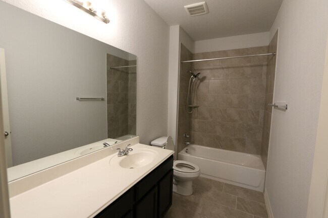 Building Photo - 13018 Bunkhouse