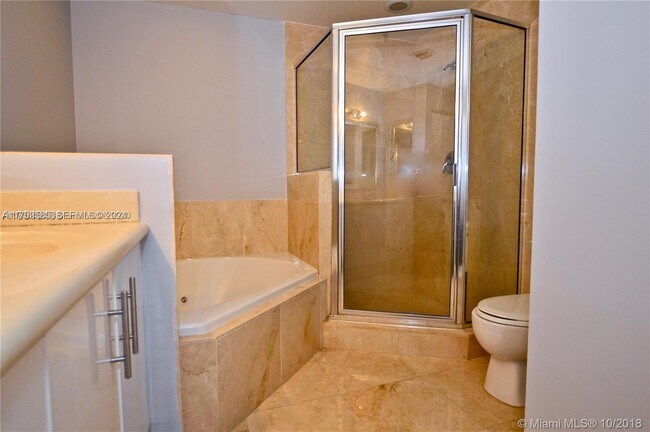 Building Photo - 7900 Harbor Island Dr