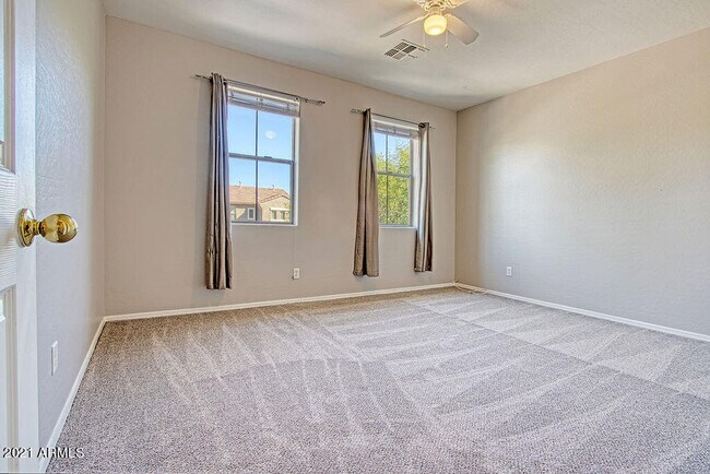 Building Photo - 35210 N 30th Dr