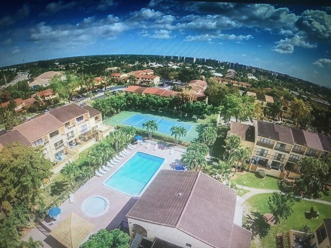 Building Photo - 7795 Grande St