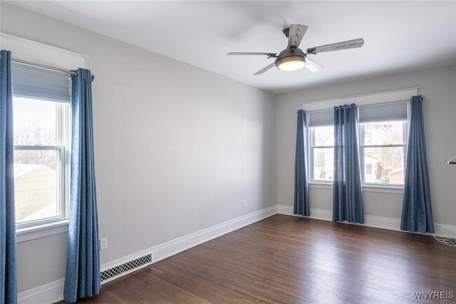 Building Photo - 20 Tacoma Ave