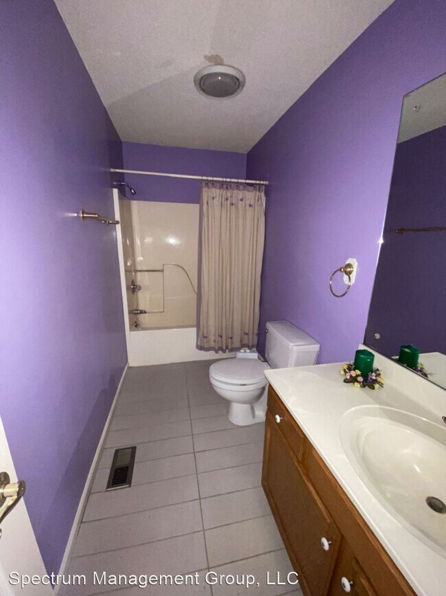 Building Photo - 3 br, 2 bath House - 3138 Autumn Oaks Circle