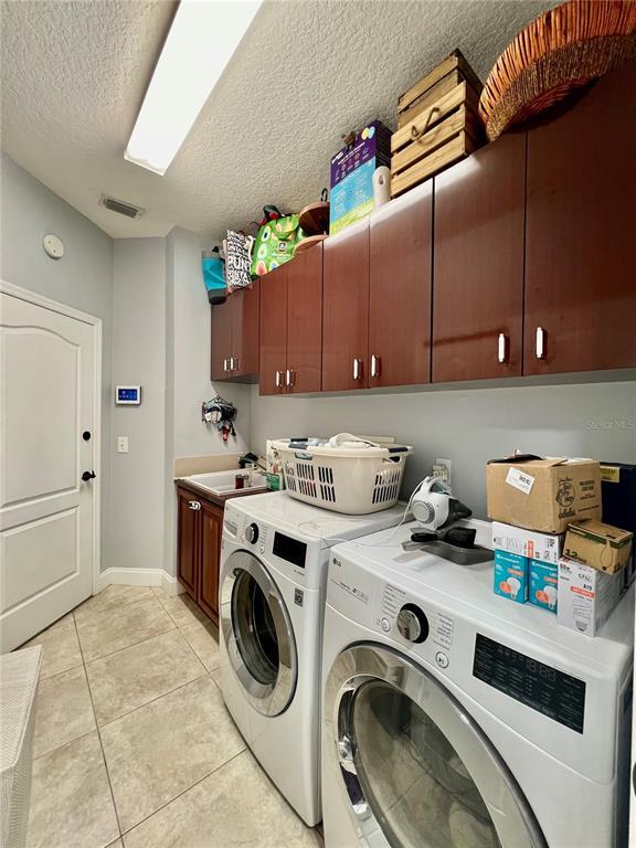 Building Photo - 9118 Whispering Willow Way