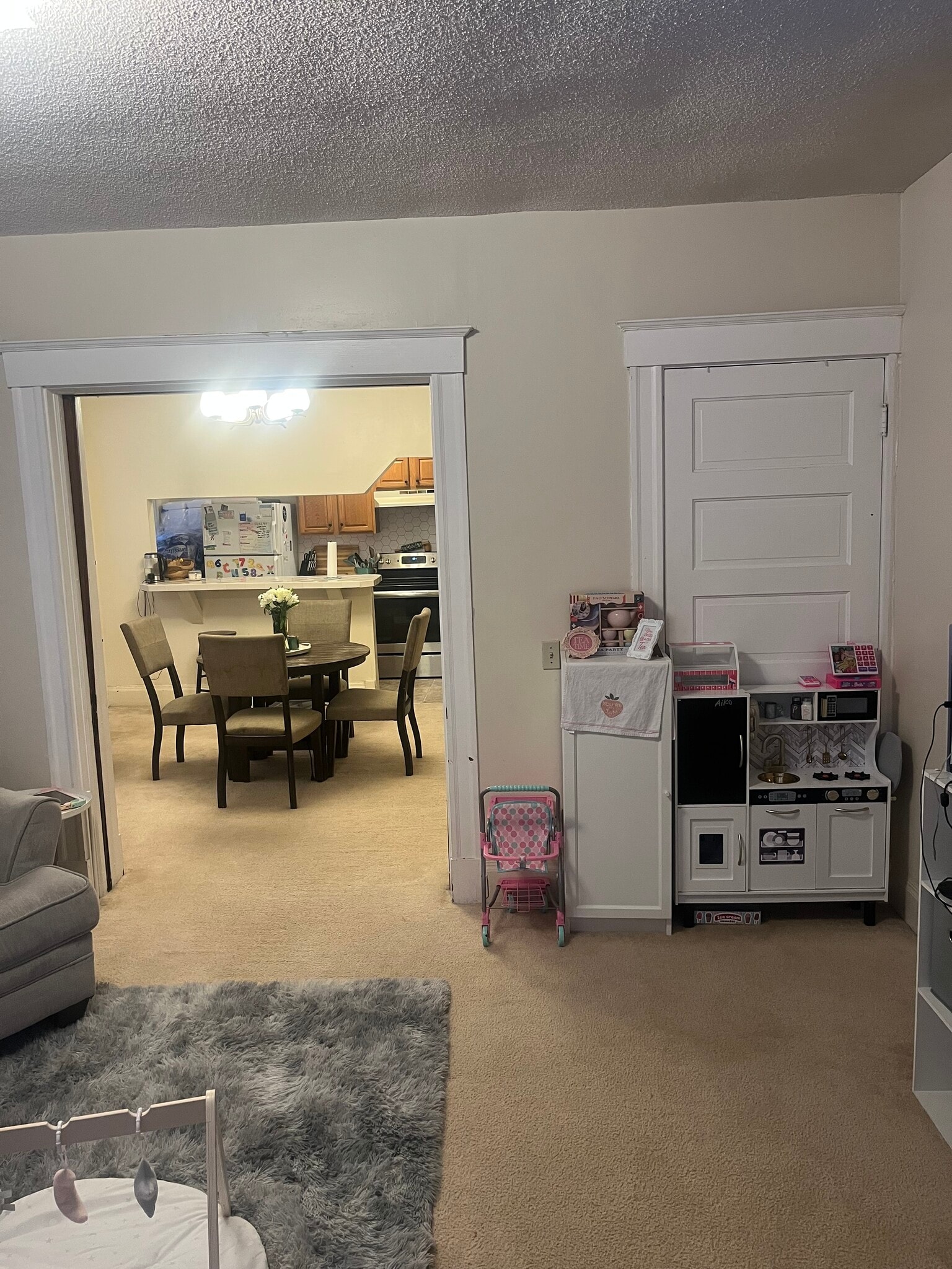 Building Photo - 3453 Woodburn Ave