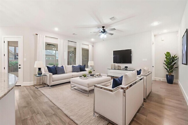Building Photo - 17703 Sequoia Kings Dr