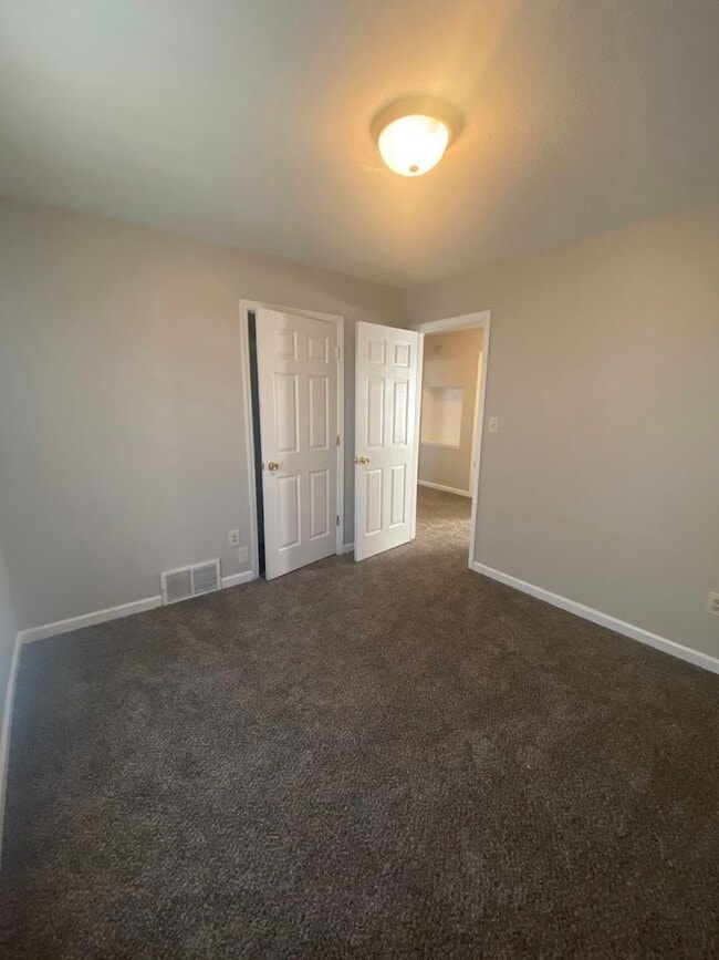 Building Photo - Spacious 3-Bedroom Home in Cordova-Stylish & Comfortable Living!