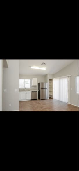 Building Photo - 11235 E Cicero St