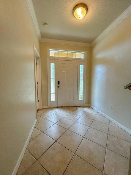 Building Photo - 691 Pensacola Ln