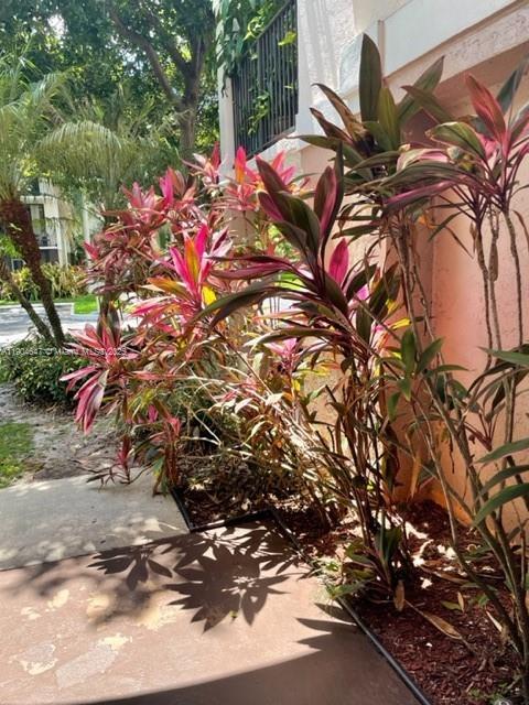 Building Photo - 10125 W Sunrise Blvd