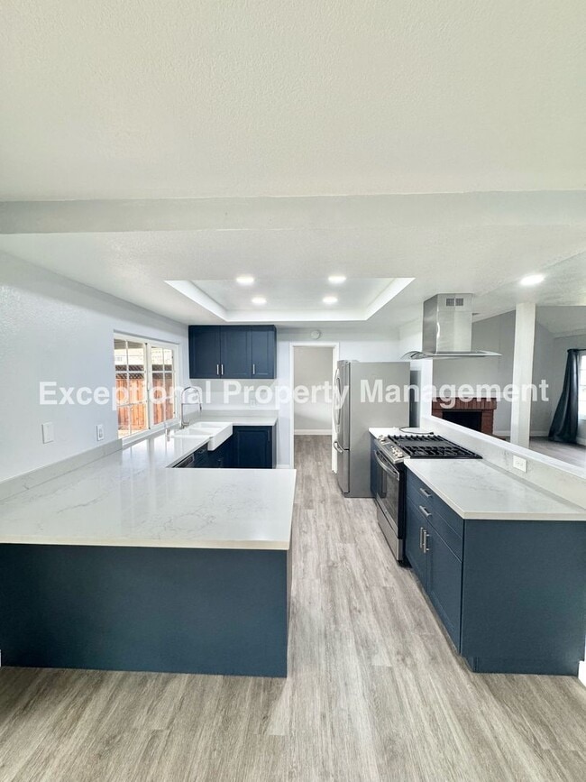 Building Photo - Ready to move in 3 bed 3 bath home!