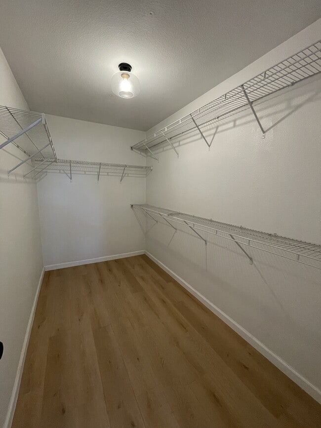 Building Photo - 6715 Gunlock Creek