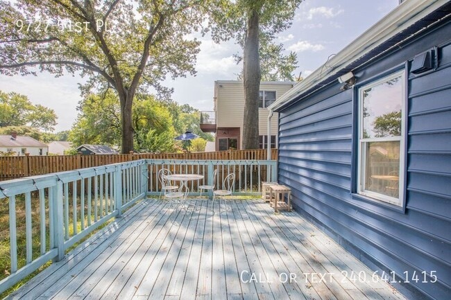 Building Photo - 9727 51st Pl