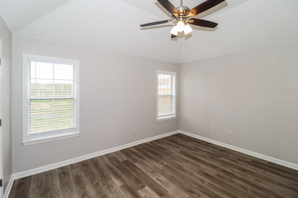 Building Photo - 25 Caitlyn Geneva Cove