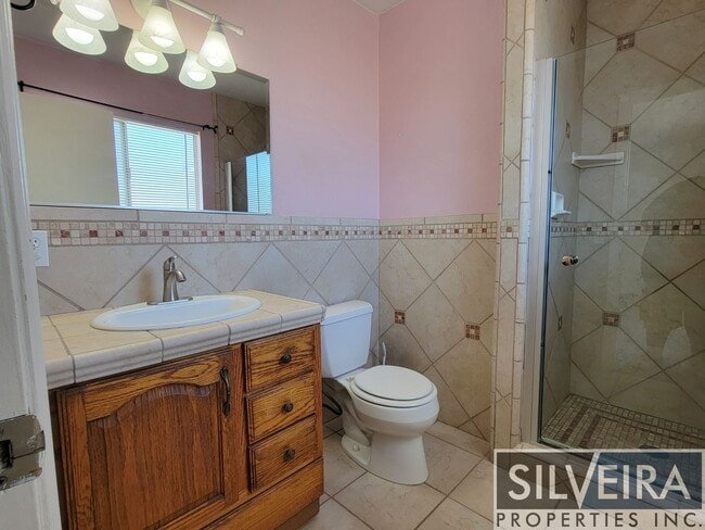 Building Photo - Charming 3 bed 2 bath home in Santa Maria