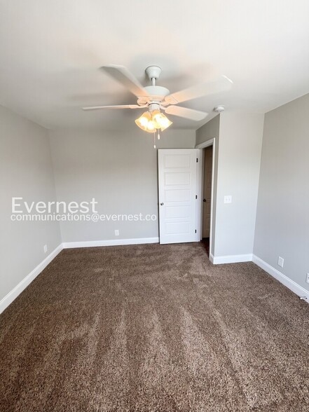 Building Photo - 222 Notgrass Rd