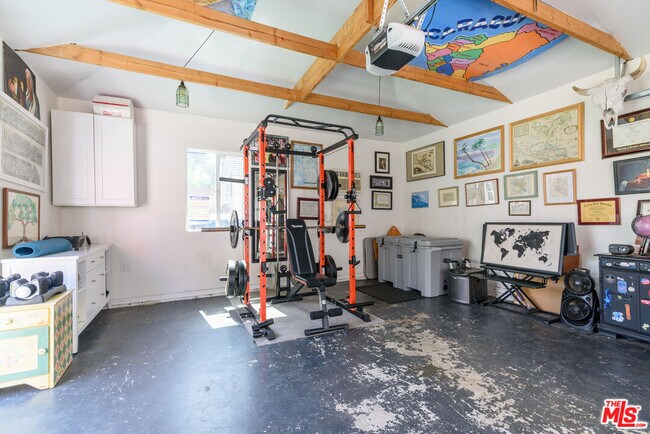 Building Photo - 6601 Rubio Ave