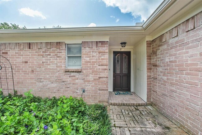 Building Photo - 6911 Sprigg St