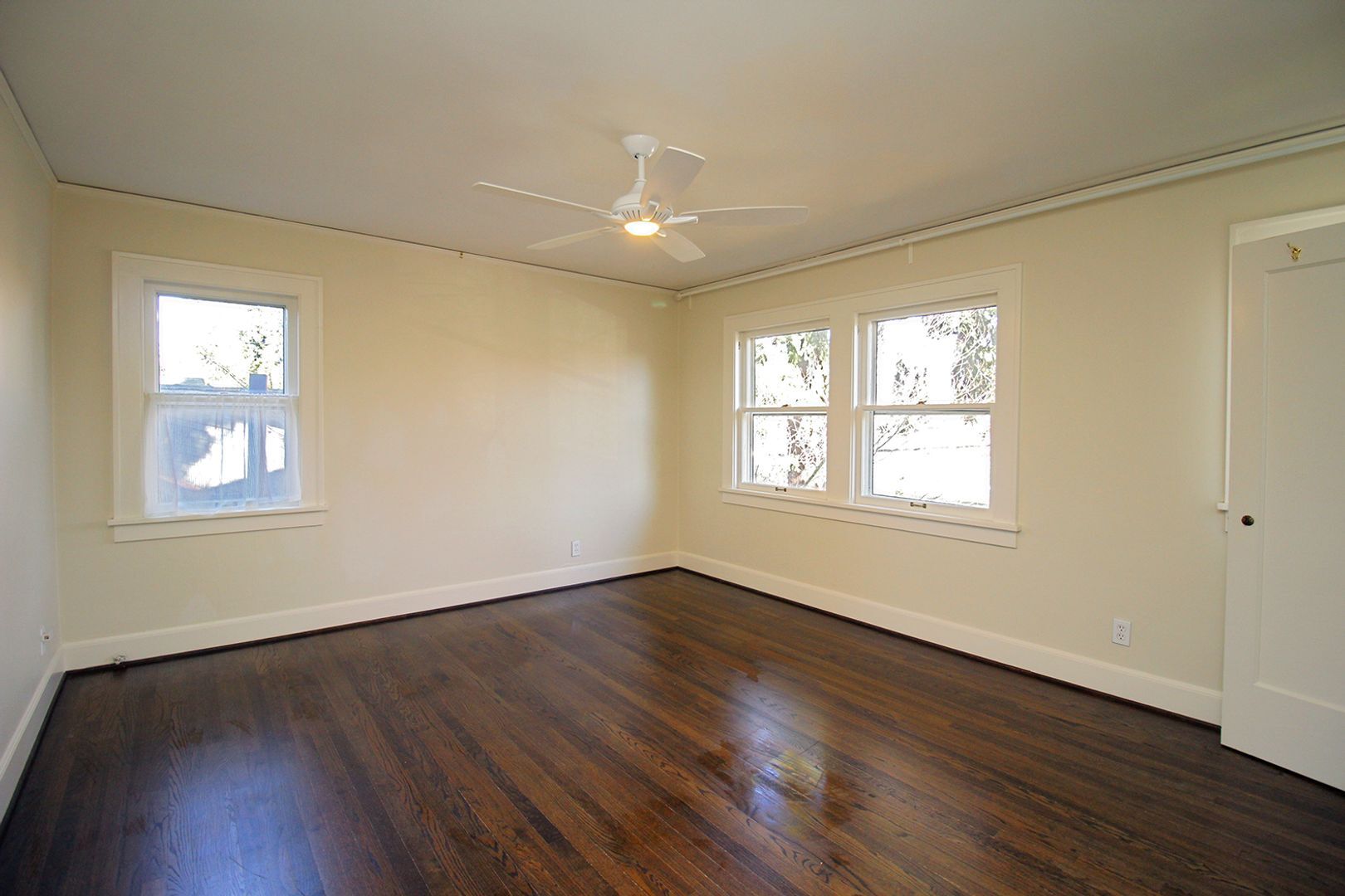 Building Photo - 2241 NE 33rd Ave