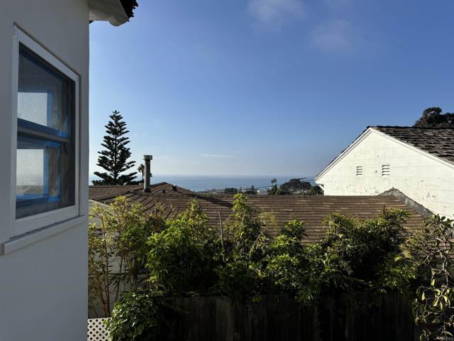 Building Photo - 4444 Orchard Ave