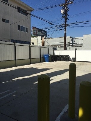  - 1415 S Sherbourne Dr