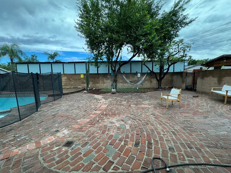 Backyard from apartment door - 11305 Sheldon St