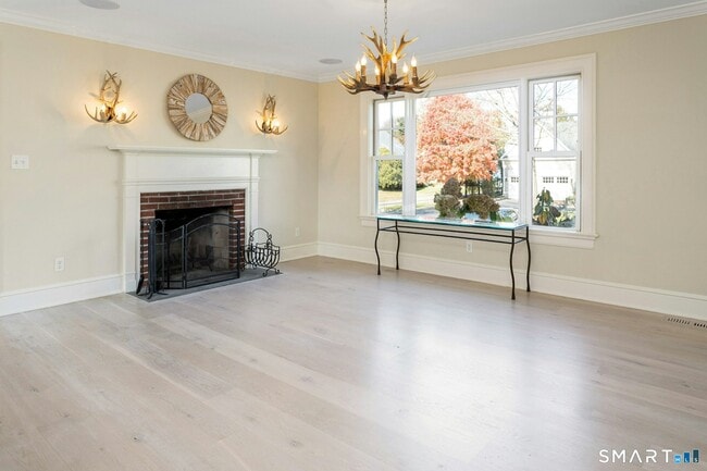 Building Photo - 46 Cook Rd