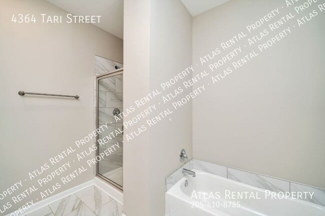 Building Photo - 4364 Tari St