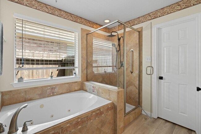 Building Photo - 14526 Chestnut Falls Dr