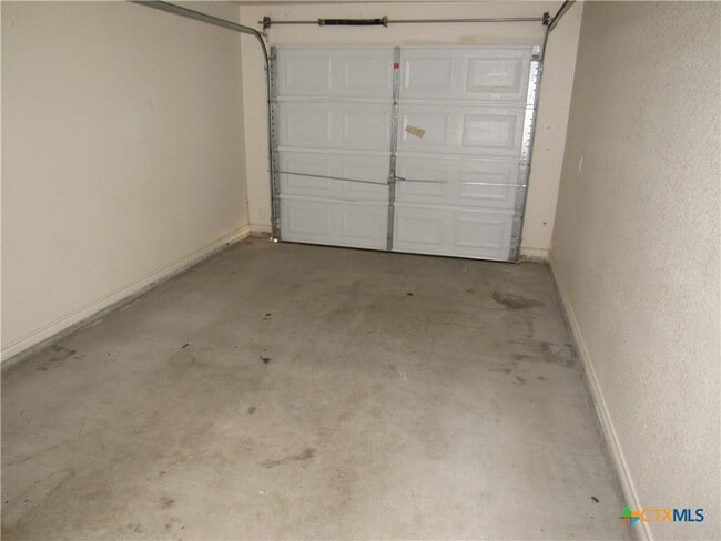 Building Photo - 2906 Starlight Dr