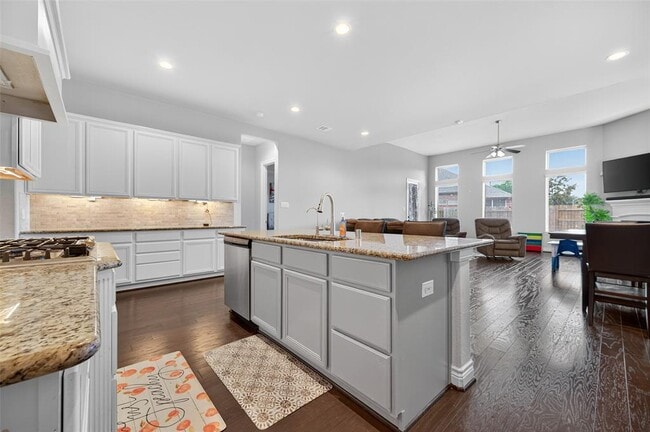 Building Photo - 4947 Thunder Creek Ln